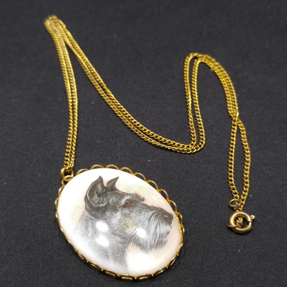 1960s Schnauzer Dog Pendant Necklace Ceramic Portrait Gold Tone Vintage Jewelry - Picture 5 of 10